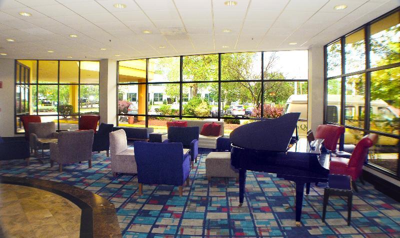 La Quinta By Wyndham Secaucus Meadowlands Hotel Exterior photo